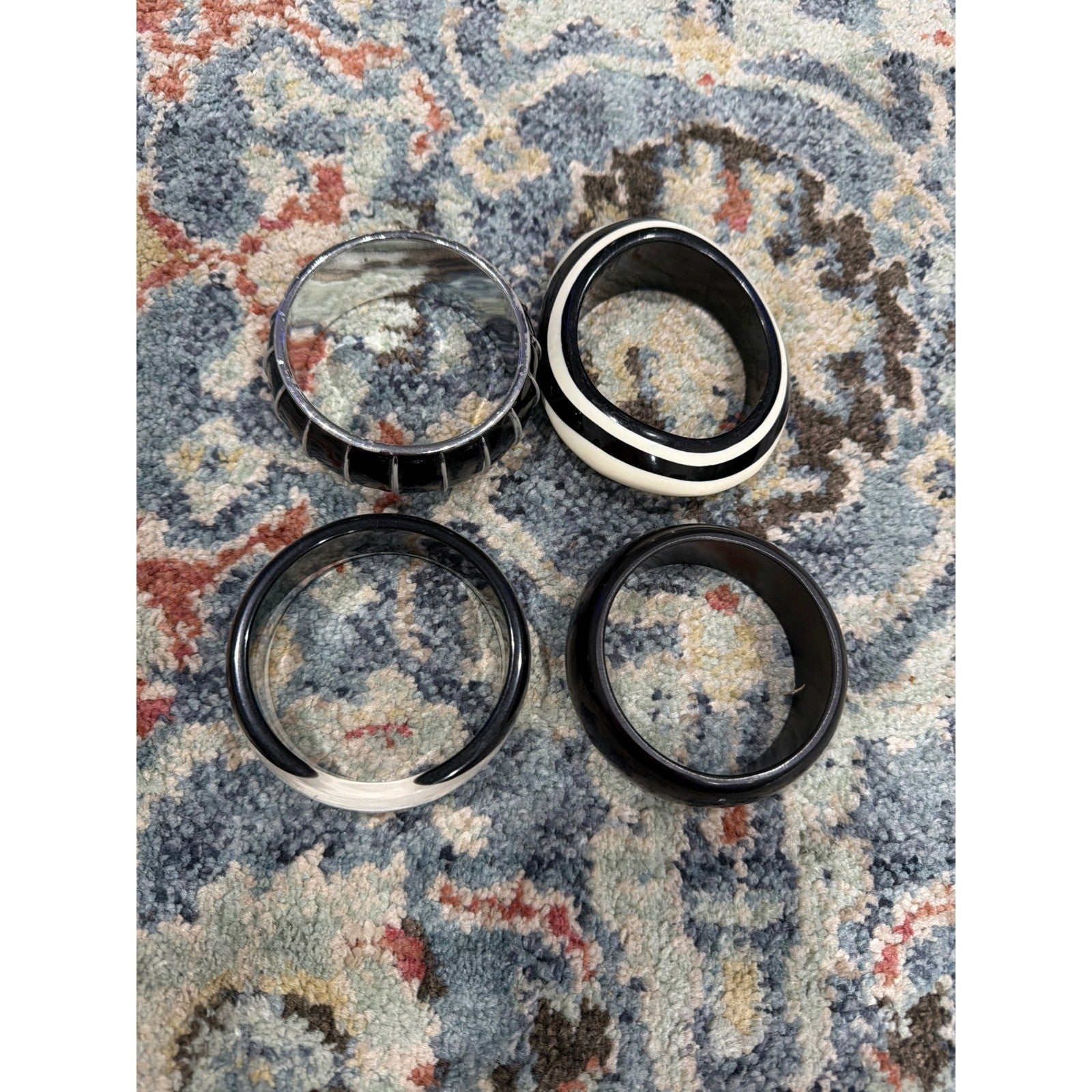 Bangle Bracelet Bundle Women Black White Geometric Mod5