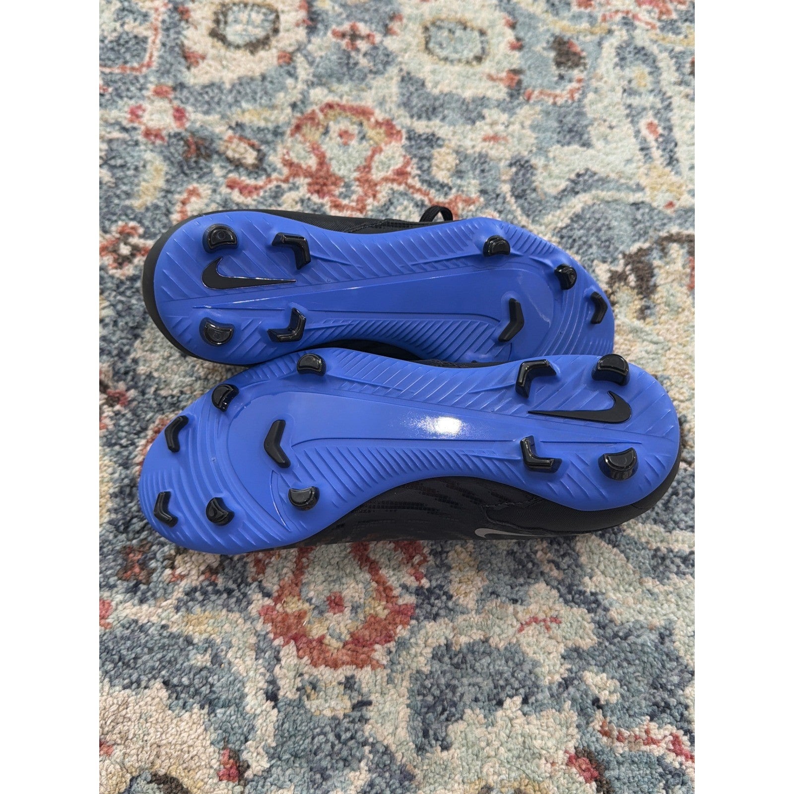 Nike Phantom GX Academy Soccer Cleats Boys 3.5 Black Blue Sporty New9