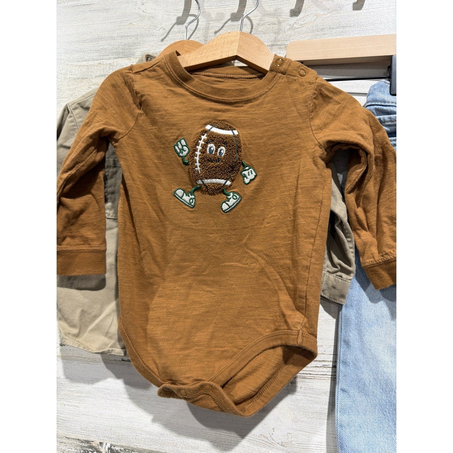 Cat & Jack Carter's Outfit Bundle Boys 18M Fall Neutral Hay Tractor Football Lot2