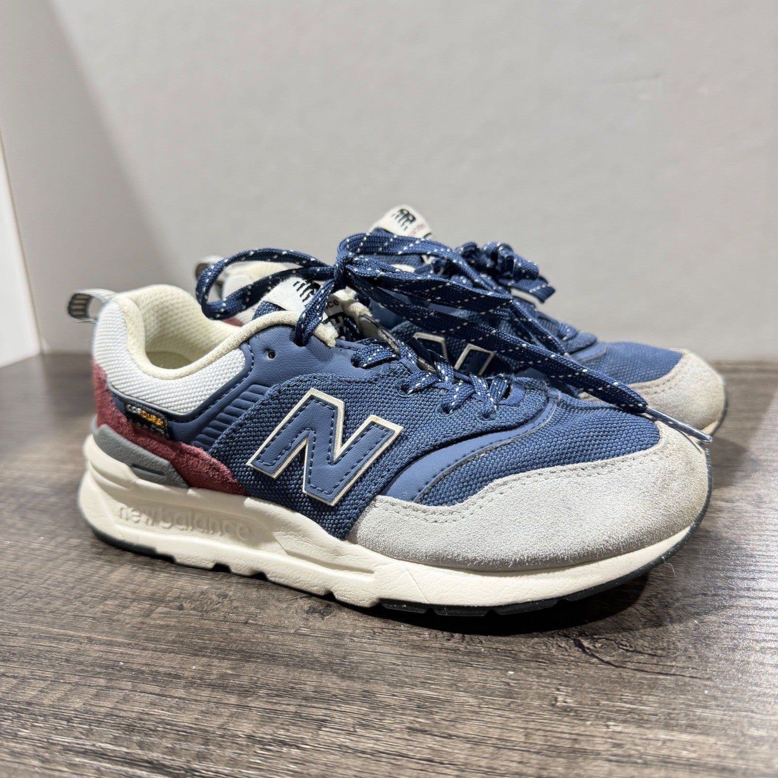 New Balance 997H Sneakers Boys Size 1 Blue Cordura Suede Retro0