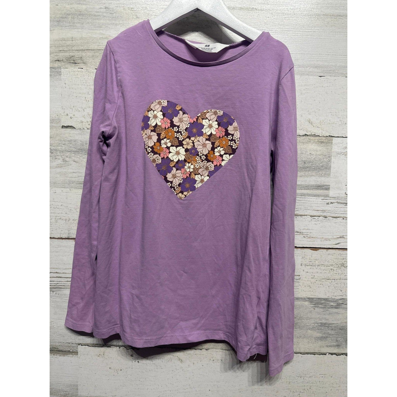 H&M Long Sleeve Tee Girls 8-10 Purple Floral Heart Graphic EUC0