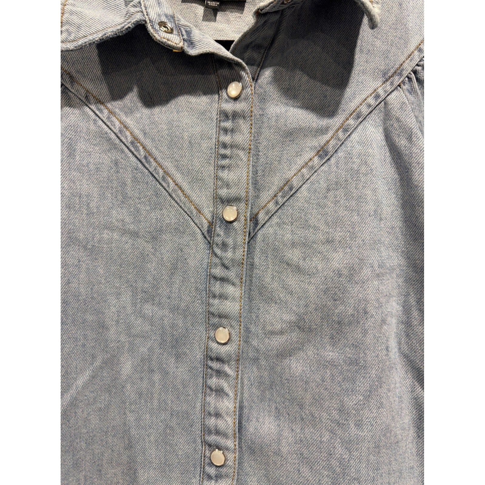 Vici Denim Top Women Large Blue Puff Sleeve Western Button Down EUC3