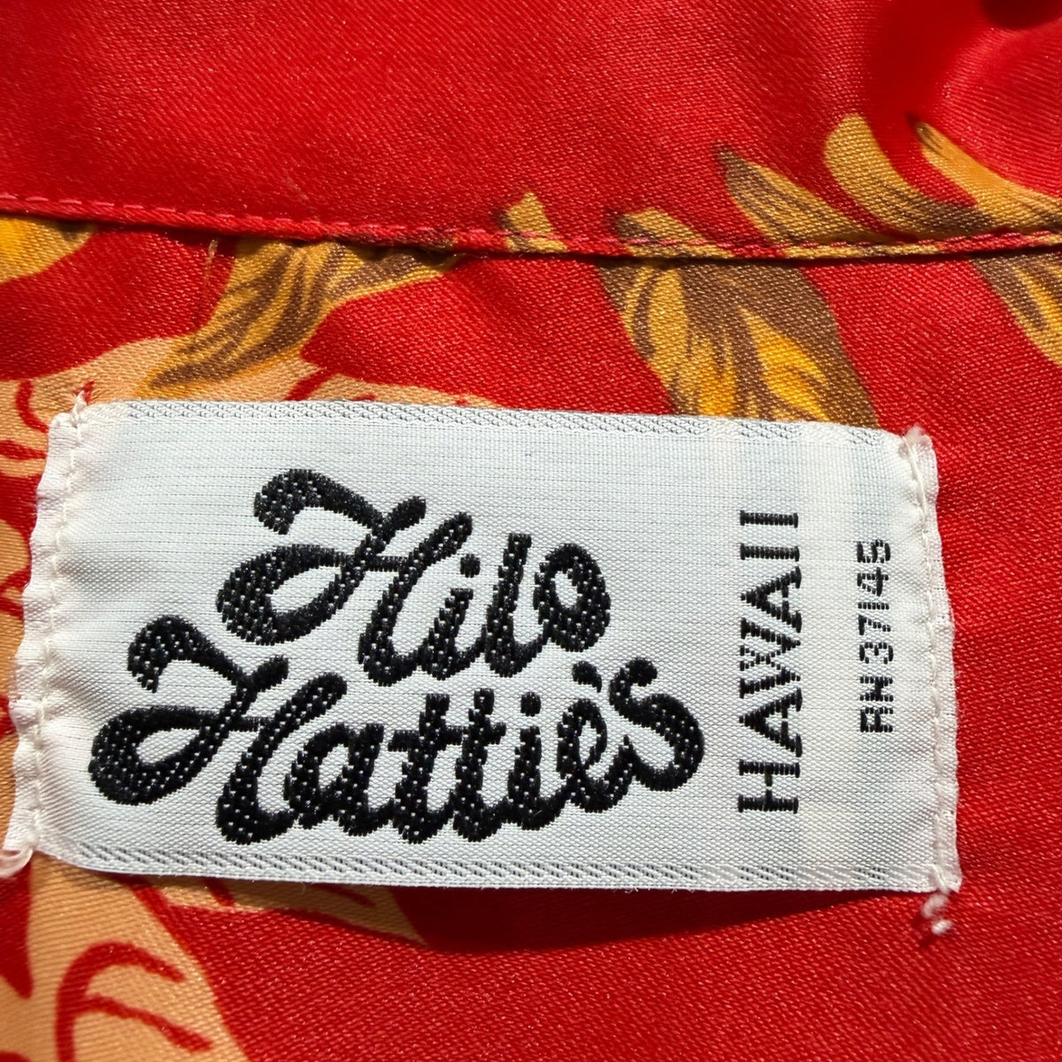Hilo Hatties Hawaiian Shirt Mens XL Red Floral Tropical Short Sleeve Vintage1