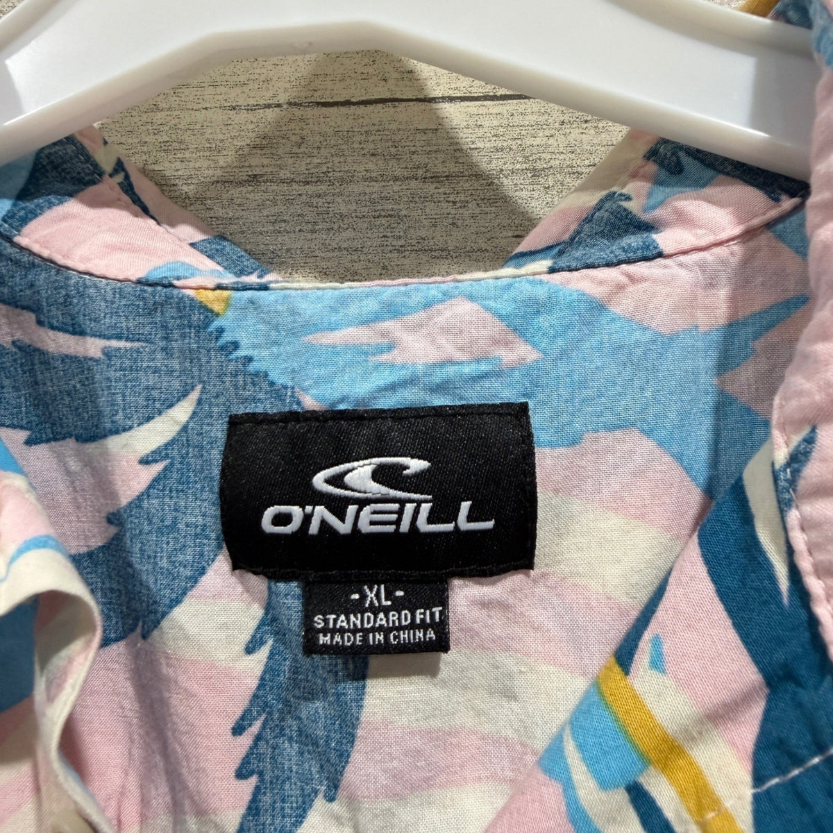O'Neill Quiksilver Shirt Lot Boys XL Pink Black Palm Skeleton Surf Summer EUC2