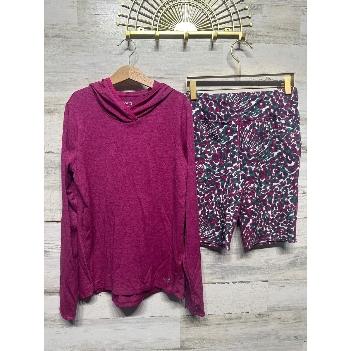 BCG Activewear Set Girls 12/14 Magenta Hoodie and Patterned Bike Shorts EUC0