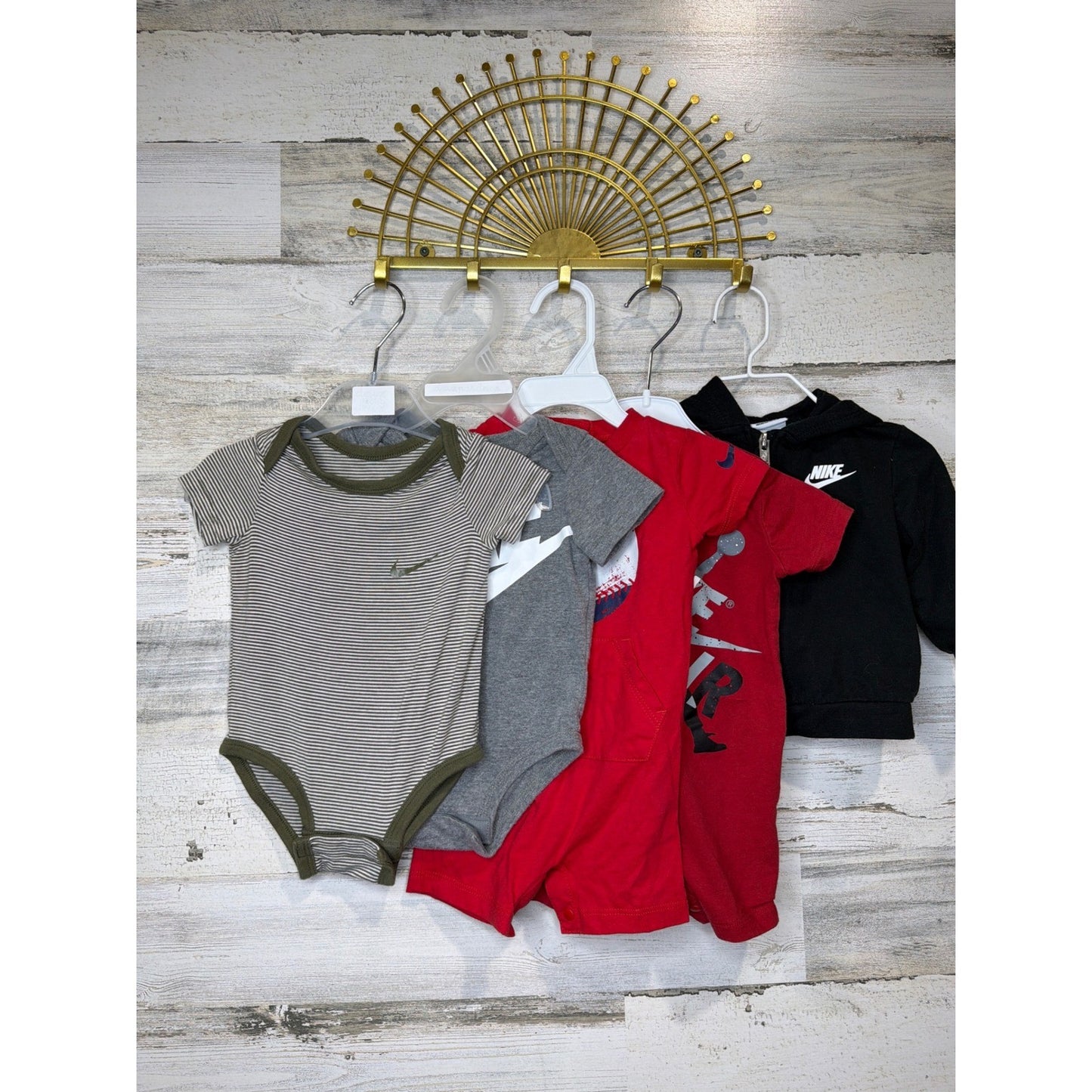Nike / Air Jordan Bundle Boys 6 Months Red Grey Black Stripe Athletic Sporty EUC0
