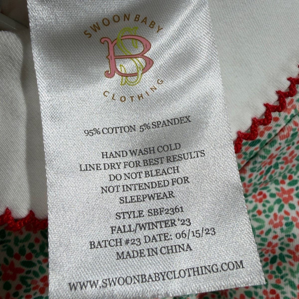 Swoon Baby Dress Girls 4T Red Green Floral Holiday EUC3