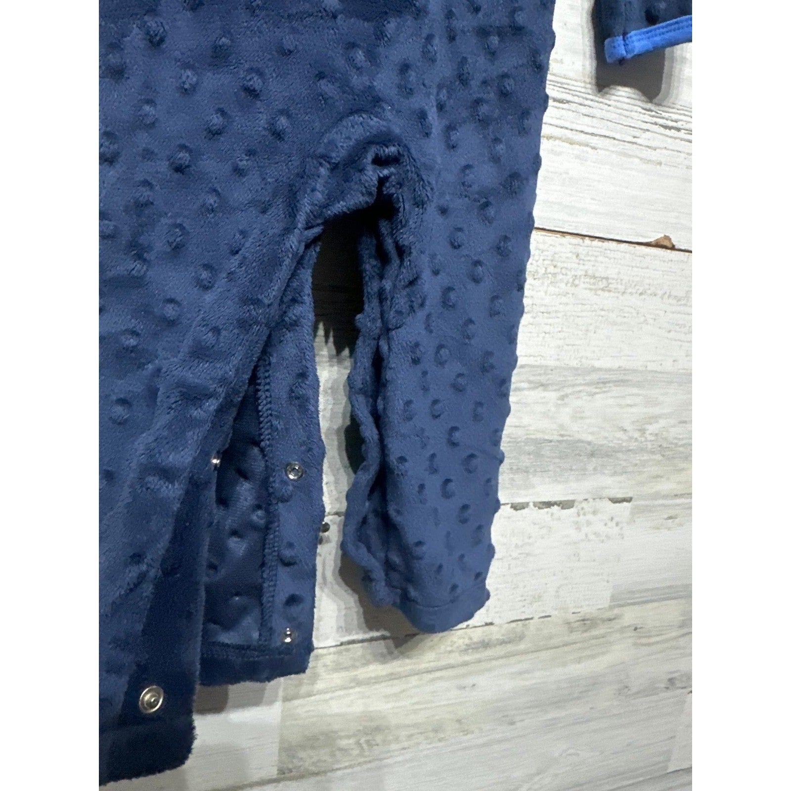 Mud Pie Monster Romper Boys 9-12M Navy Blue Minky Dot Fuzzy Applique EUC2