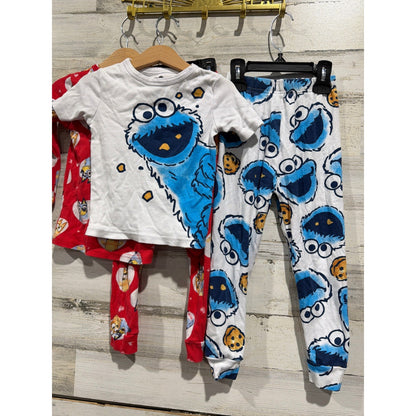 Bluey Cookie Monster Pajamas Kids 5T Red White Blue Character GUC1
