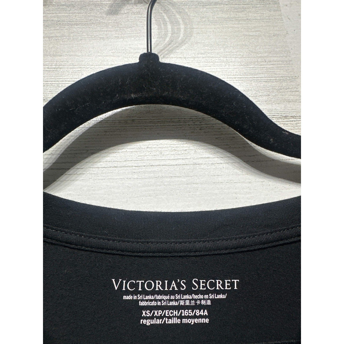 Victoria's Secret Graphic Tee Womens XS Black Gold Logo EUC1