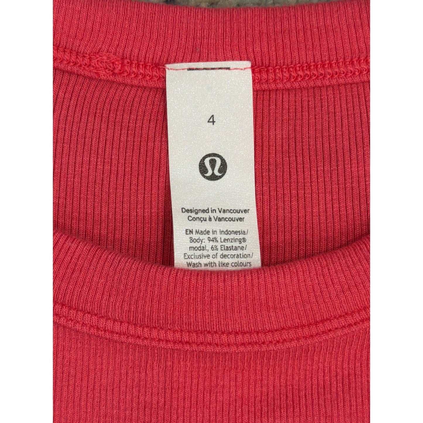 Lululemon Ribbed Crop Top Women Size 4 Pink Short Sleeve Athleisure GUC1