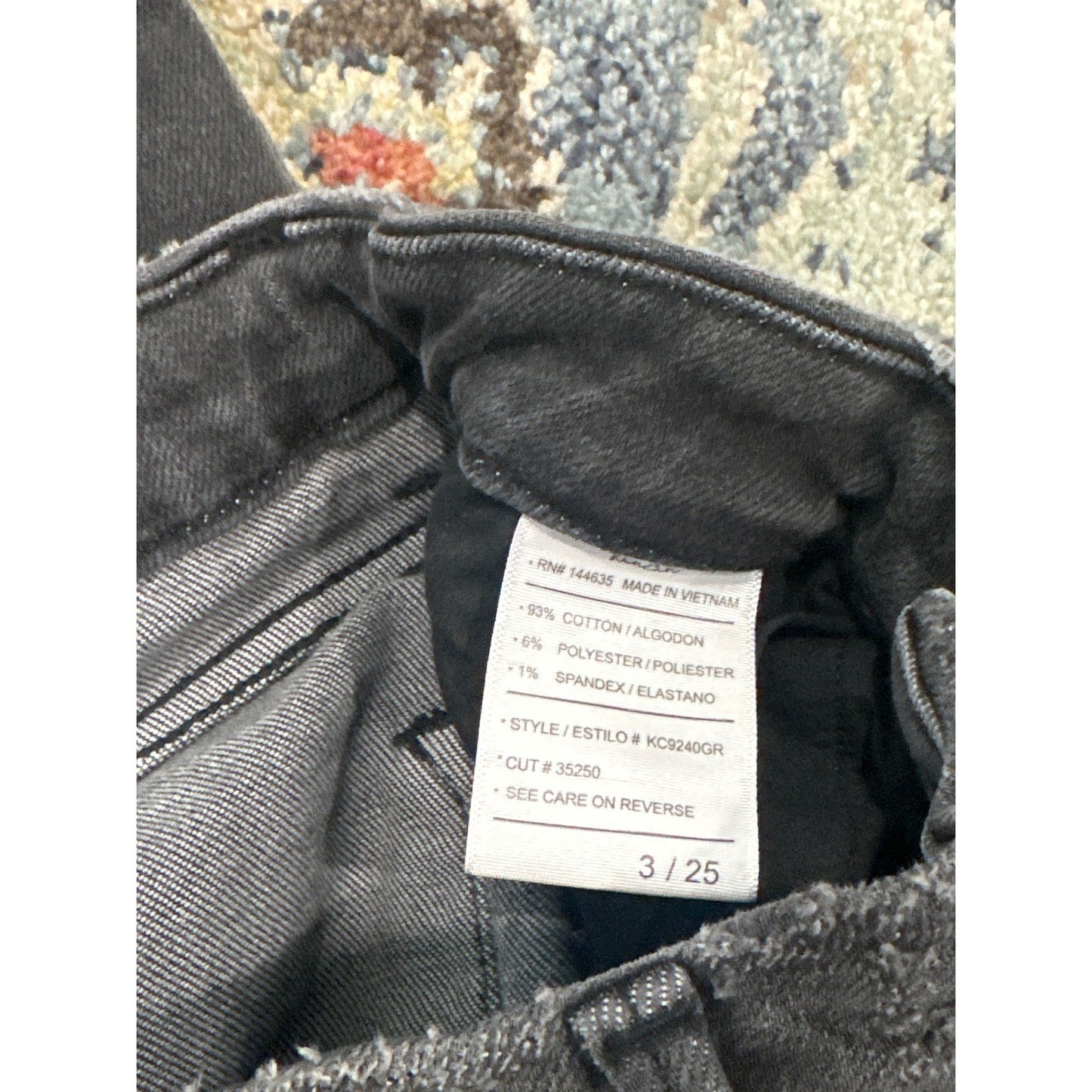 Kancan Skinny Jeans Women 3/25 Black Distressed Button Fly Raw Hem4