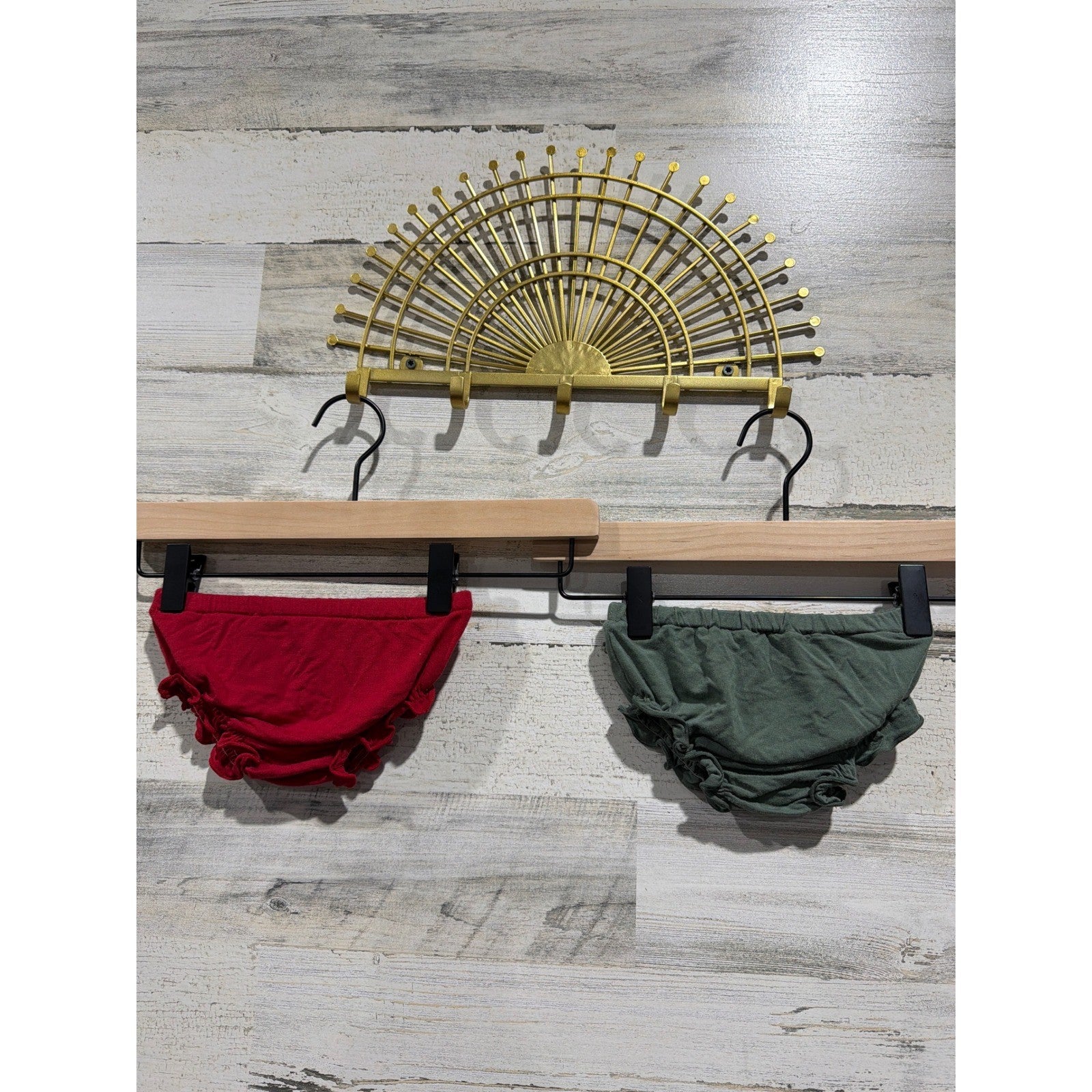 Kickee Pants Ruffle Bloomers Girls 18-24M Red Green Bamboo Viscose EUC0