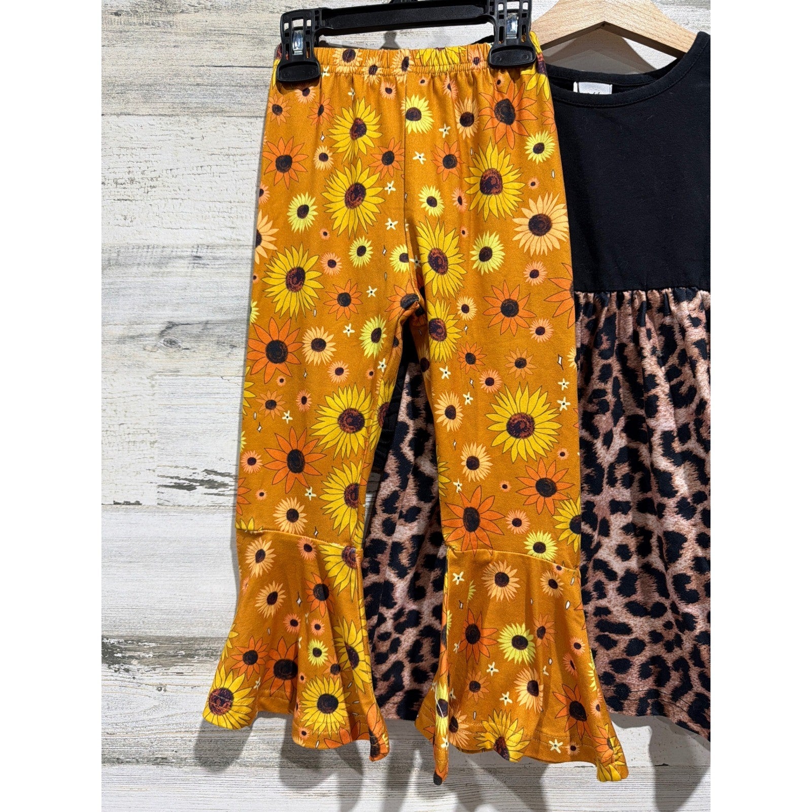 Dolly Parton NEXT Dash of Glitter Girls 4 Bundle Leopard Country Floral3