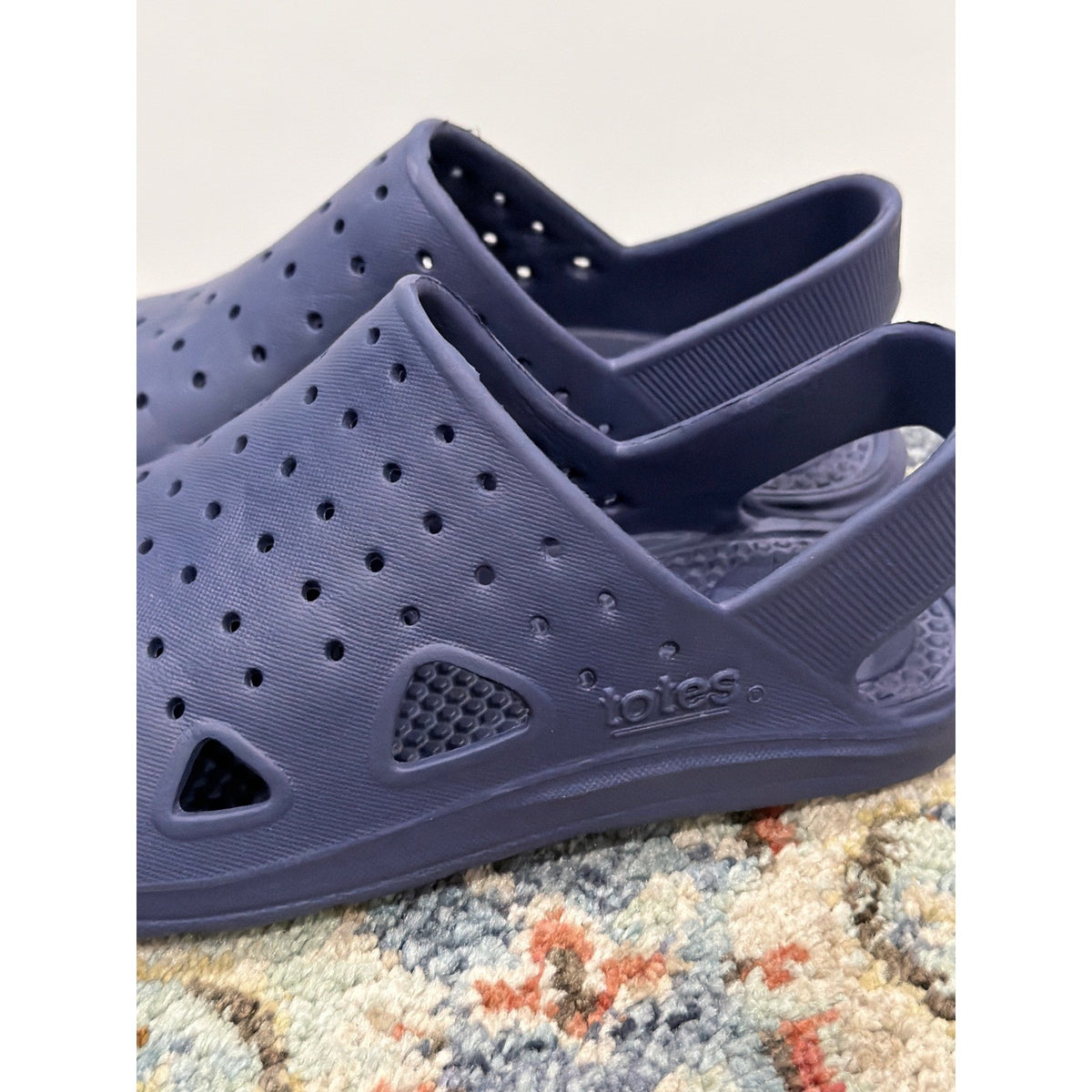 Totes Everywear Clogs Kids Size 13-1 Navy Blue Sol Bounce Slip On EUC3