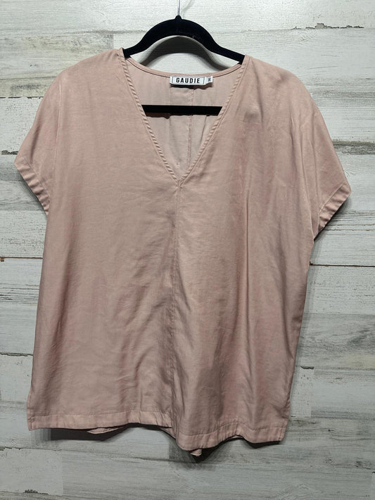 Gaudie V-Neck Blouse Women Size M Pink Button Back Short Sleeve EUC0