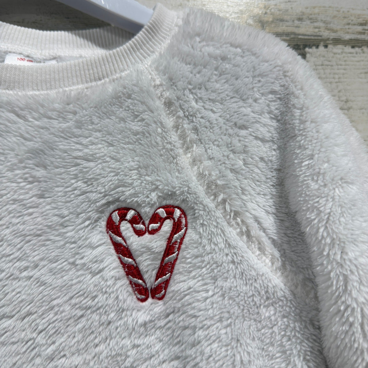 Hanna Andersson Grinch Marshmallow Fleece Sweatshirt Girls 4 White Holiday EUC1