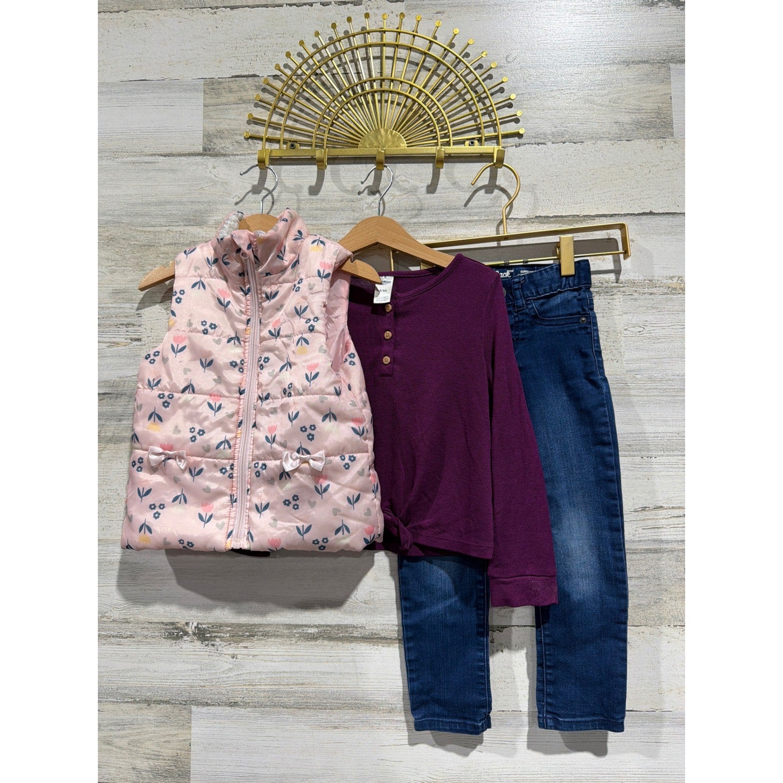 OshKosh Cat & Jack Just Lizzie Girls 4 Pink Purple Floral Vest Shirt Jeans EUC0