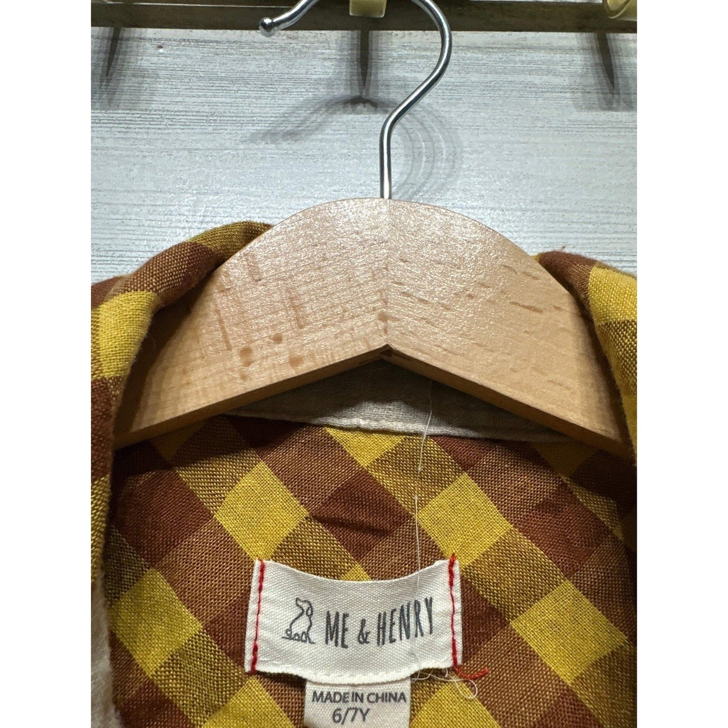 Me & Henry Button Down Shirt Boys 6/7 Yellow Brown Gingham Plaid EUC1