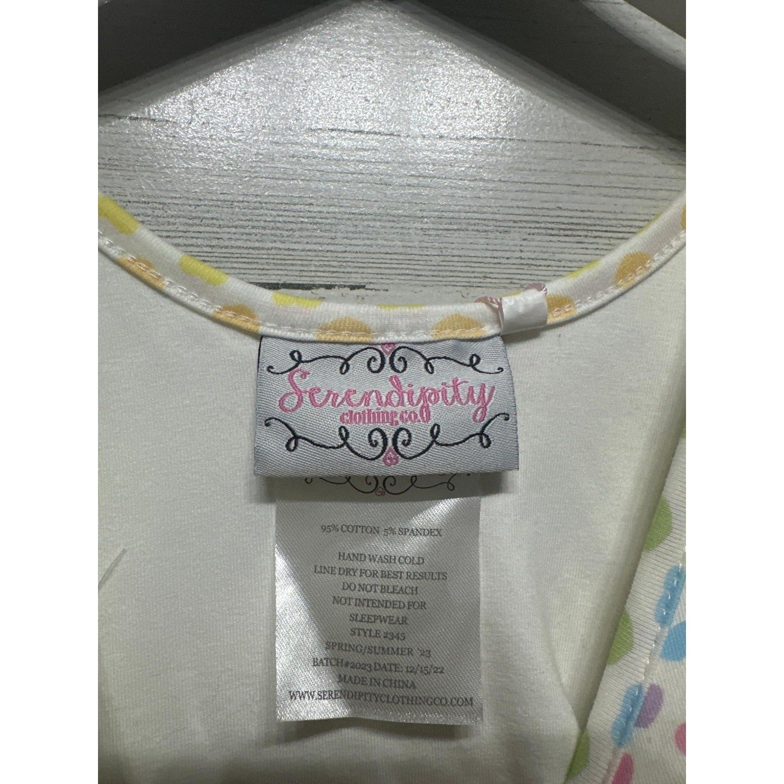 Serendipity Flutter Sleeve Dress Girls 10 White Rainbow Heart Print NWT3
