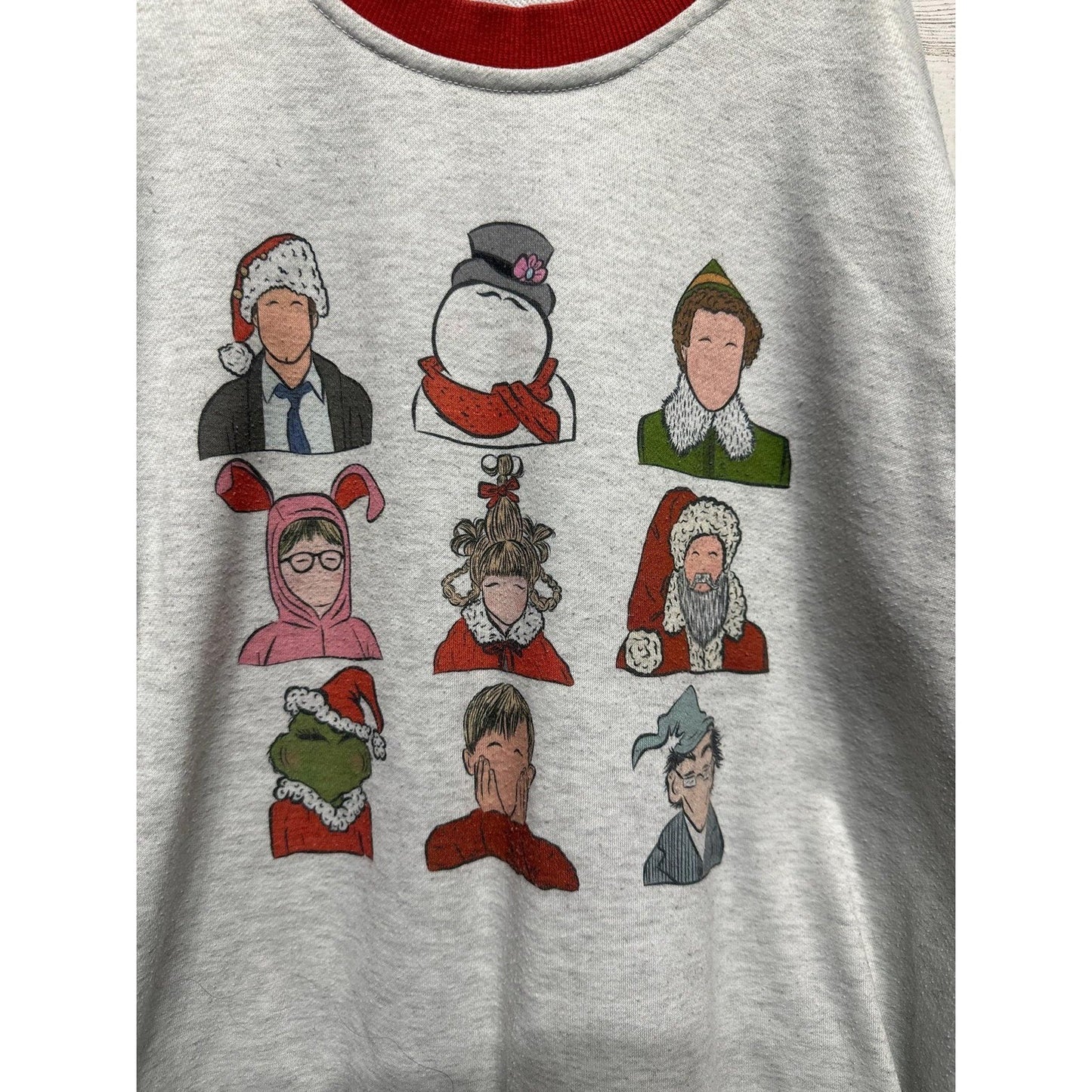 Nora Madison Christmas Movie Character Sweatshirt Women M Grey Red Graphic GUC*1