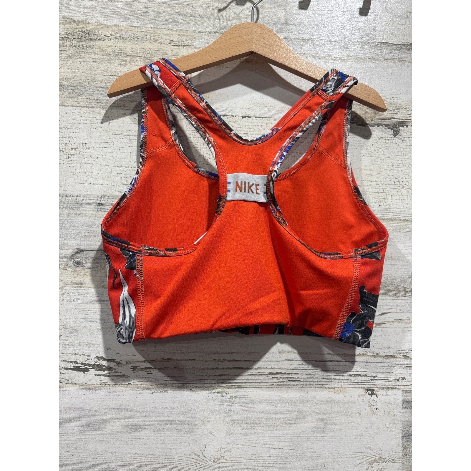 Nike Sports Bra Women Medium Red Floral Racerback Tropicalcore EUC1