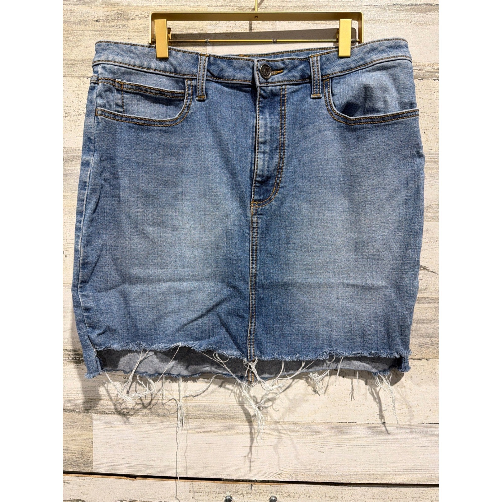 Wrangler Mini Skirt Women Juniors 15 Blue Denim Raw Hem EUC0