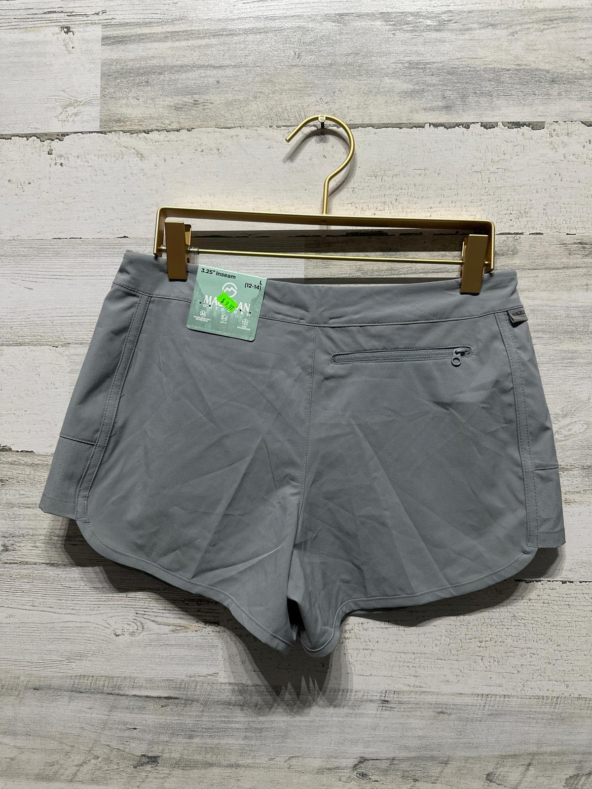 Magellan Active Shorts Girls L 12-14 Gray Nanotex Quick Dry NWT1