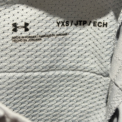 Under Armour Golf Shorts Boys YXS Gray Adjustable Waist Performance Sporty EUC3