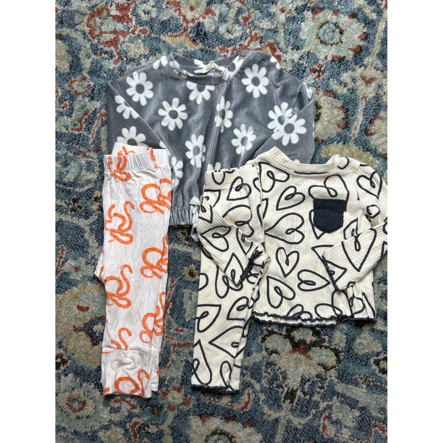 Kate Quinn Jessica Simpson Girls 6-9M All Over Print Bundle0