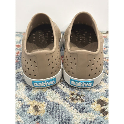 Native Jefferson Shoes Kids J4 Youth Tan Water Friendly Gorpcore EUC4