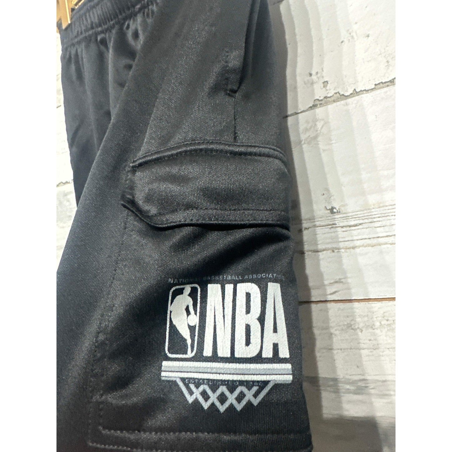 NBA Basketball Shorts Boys Size 8 Black Cargo Athletic Mesh EUC1