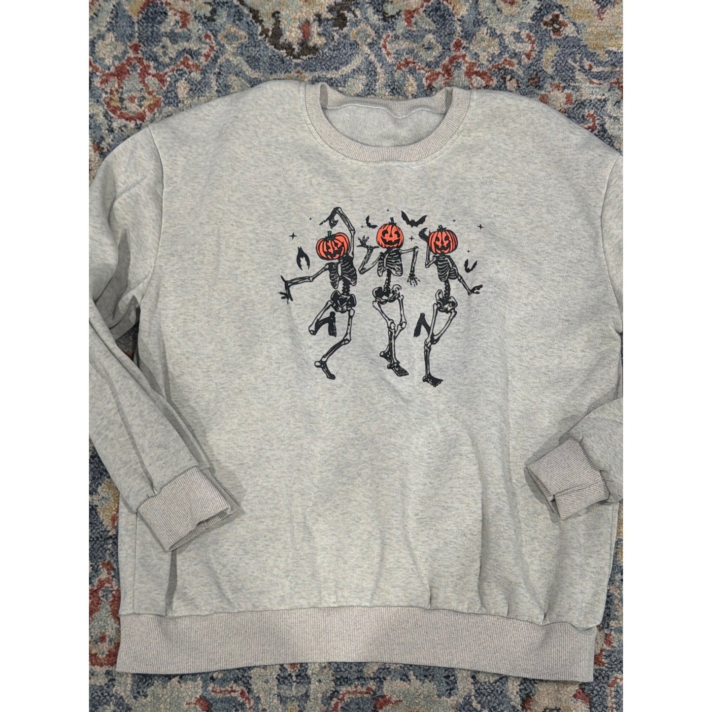 Pumpkin Sweatshirt Women XL Gray Skeleton Dancing Spooky Core Fall Halloween0