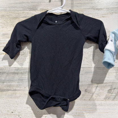 Kyte Baby Carters Bodysuit Sleeper Set Boys Newborn Animal Stripe EUC5