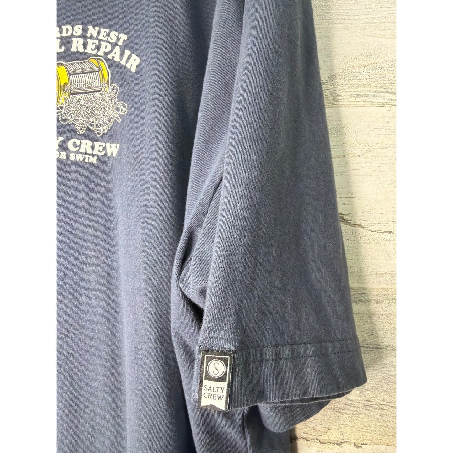 Salty Crew Graphic T-Shirt Men 2XL Navy Birds Nest Reel Repair Fishing EUC3