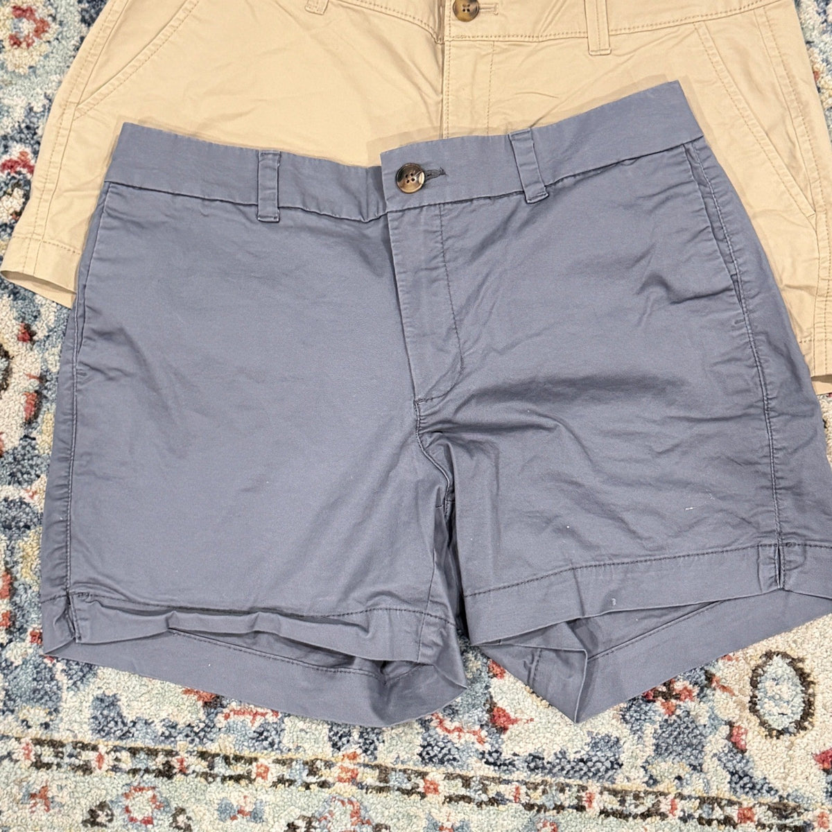 Old Navy Chino Shorts Women Size 8 Multi Color Bundle Preppy Casual4