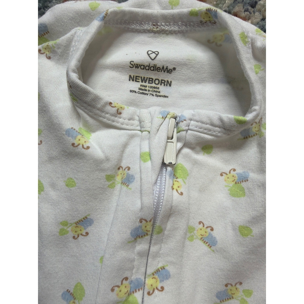 SwaddleMe Pod Swaddle Boys Newborn White Blue Green Bug Print Sleep Sack EUC1