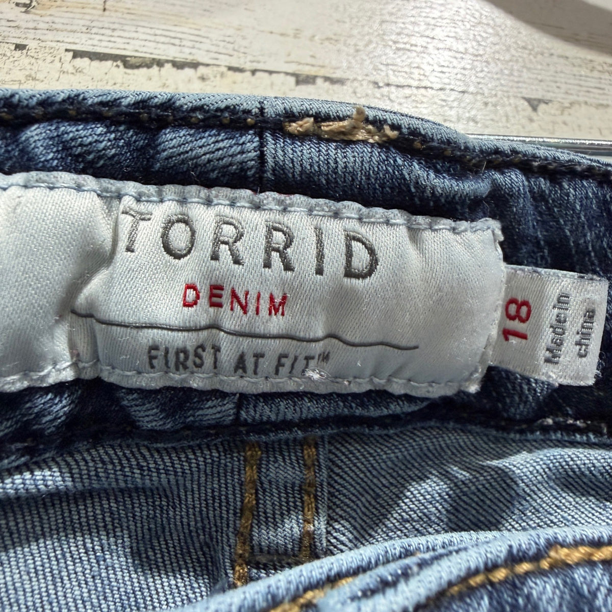 Torrid Denim Shorts Women 18 Blue Distressed First At Fit Grunge1