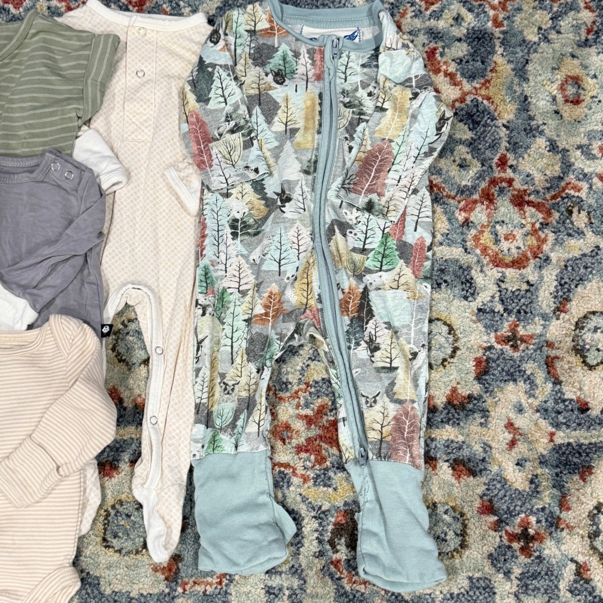 Little Wings Lou Lou Company Baby Preemie - 12m Mixed Size Lot Green Tan *Flawed1