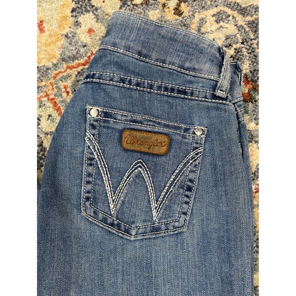 Wrangler Q-Baby Jeans Women 3/4x34 Blue Bootcut Ultimate Riding EUC1
