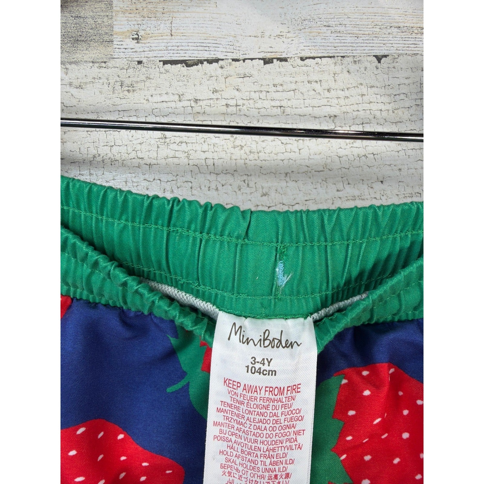 Mini Boden Swim Trunks Boys 3-4Y Blue Strawberry Print Fruit Resort Vacay1