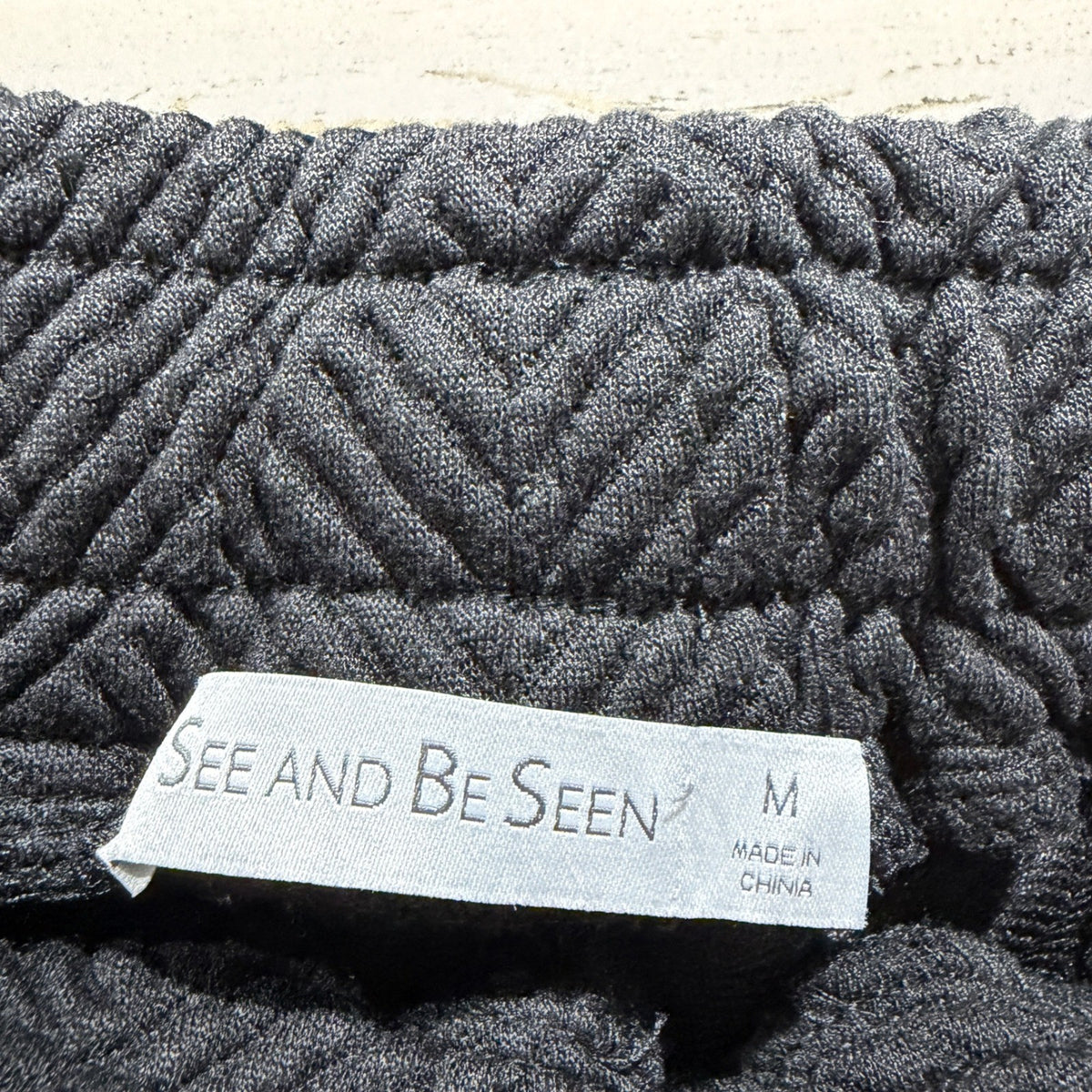 See and Be Seen Quilted Textured Set Women Size M Black Polyester Rayon Modern5