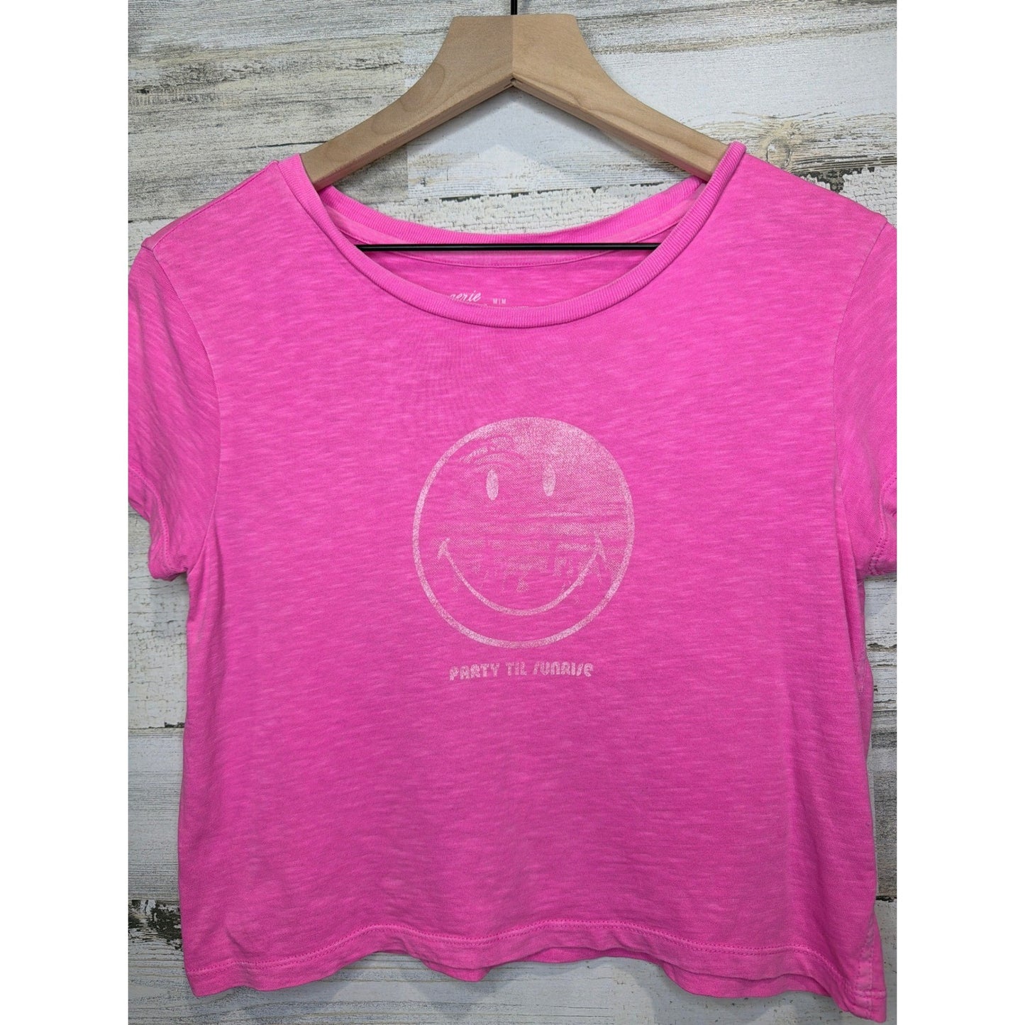 Aerie Graphic Crop Top Women Medium Pink Smiley Face Party Til Sunrise EUC0