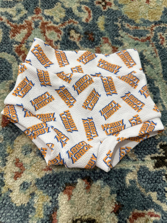 Hobby Lobby Bummies Girls 6-12M White Logo Print Bloomers EUC0