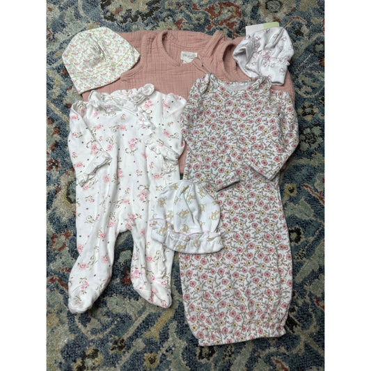 Newborn Bundle Magnolia Baby Little Planet Bundle Girls NB Floral Hats SleepSack0