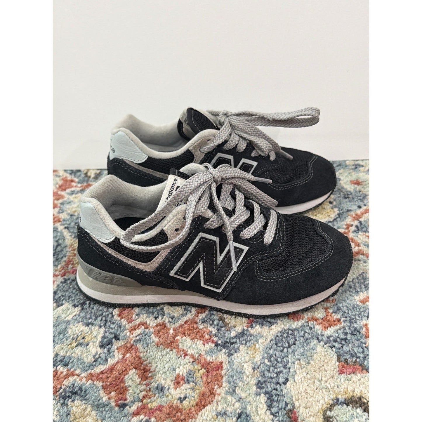 New Balance 574 Shoes Boys 13 Black Grey Suede Mesh Retro Classic EUC2