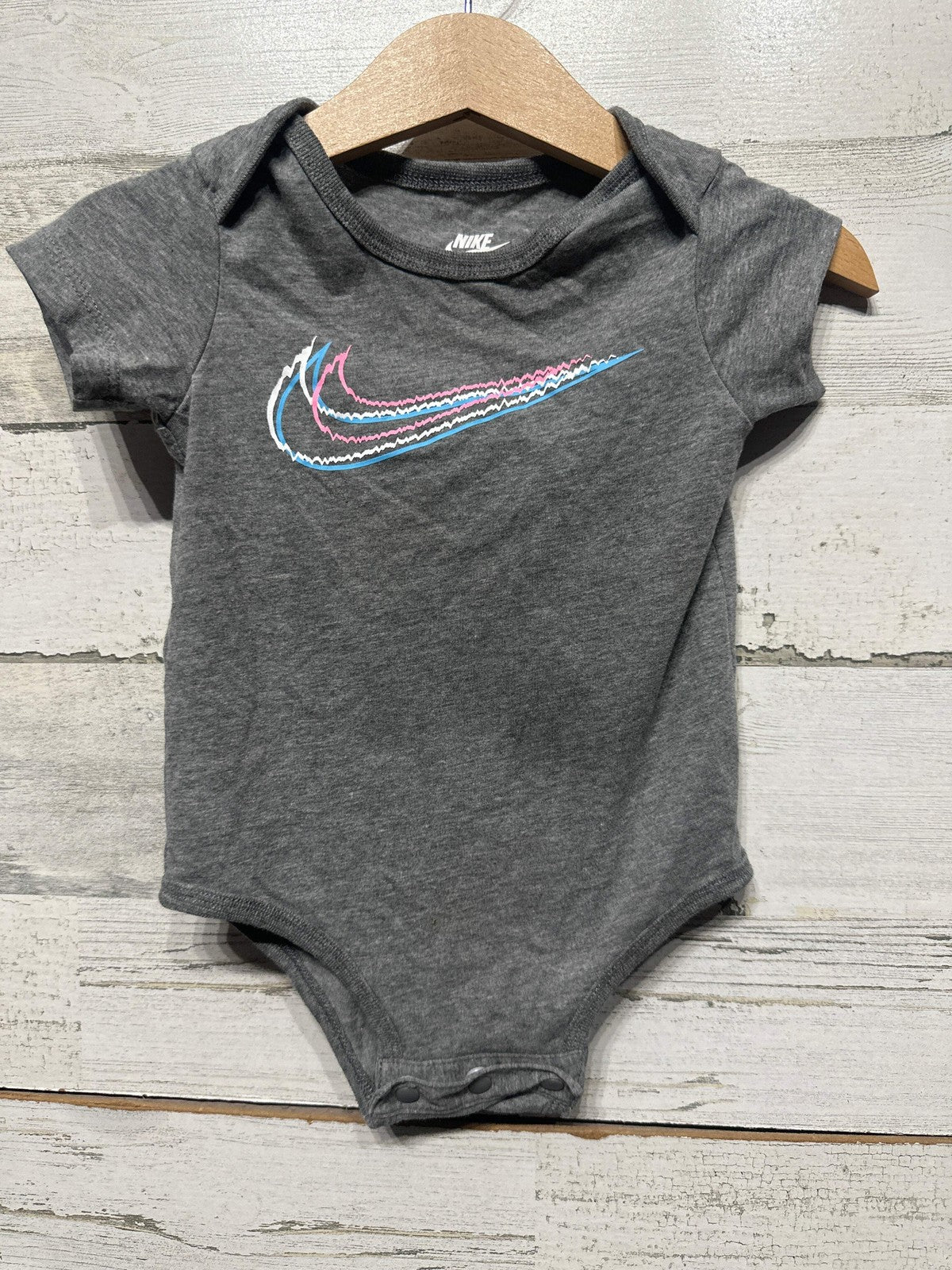 Nike Bodysuit Girls 9m Grey Multi-Color Swoosh Graphic *Flawed*0