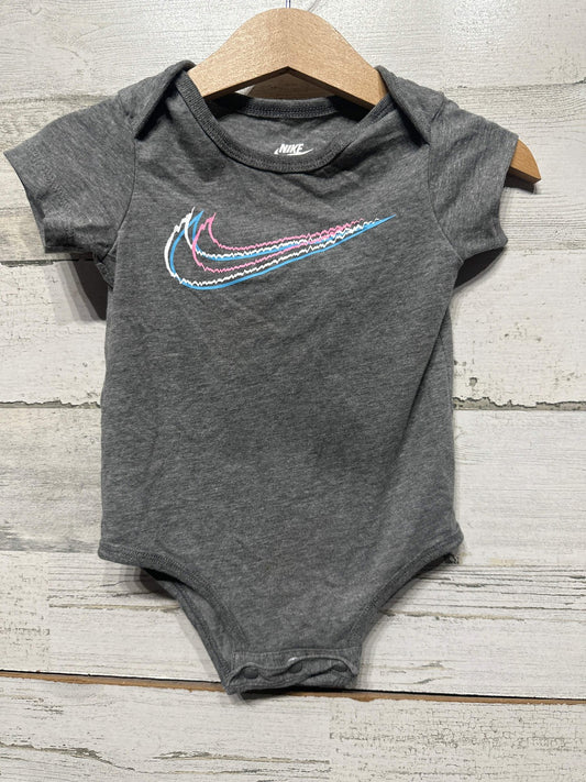 Nike Bodysuit Girls 9m Grey Multi-Color Swoosh Graphic *Flawed*0