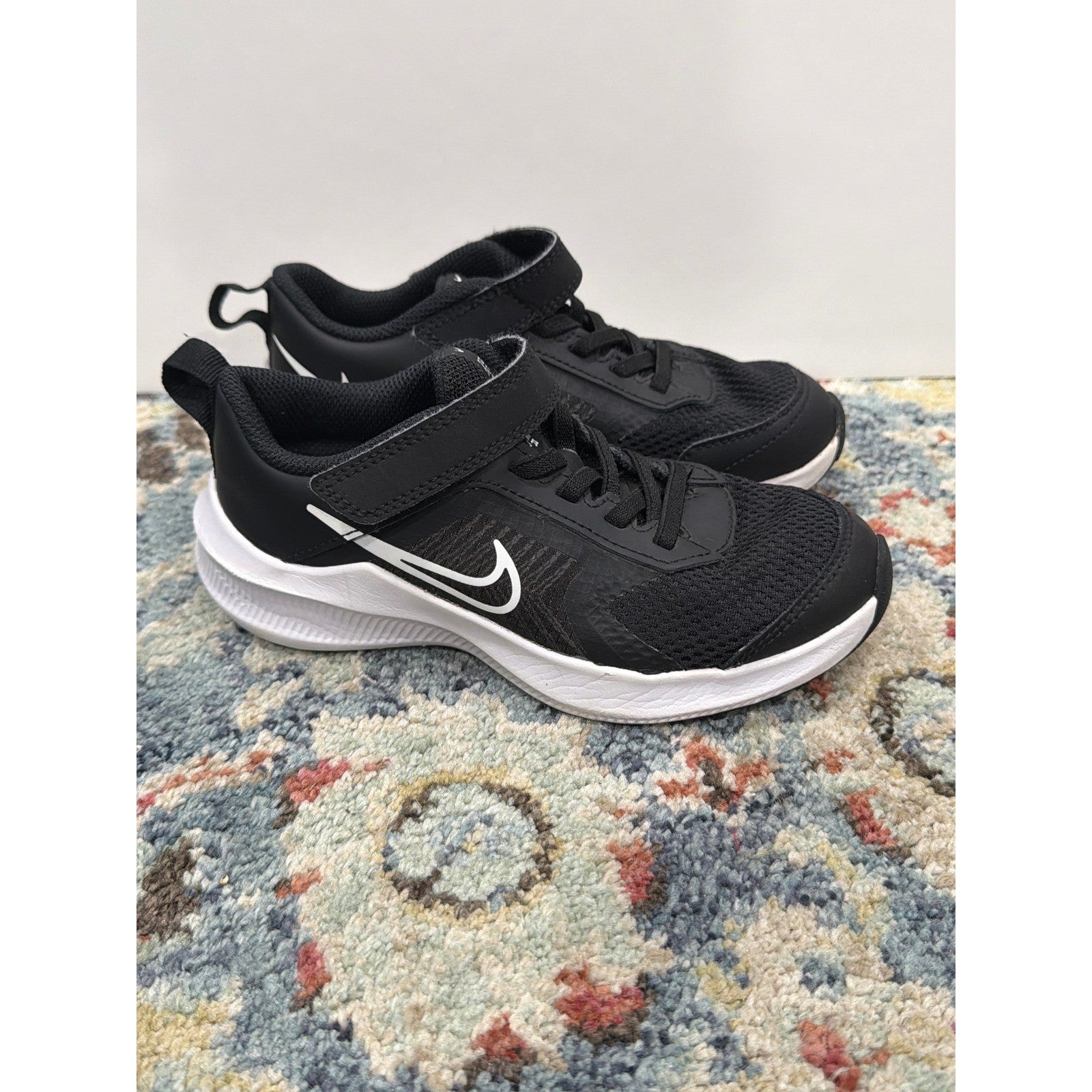 Nike Star Runner Shoes Boys 12C Black White Athletic EUC0