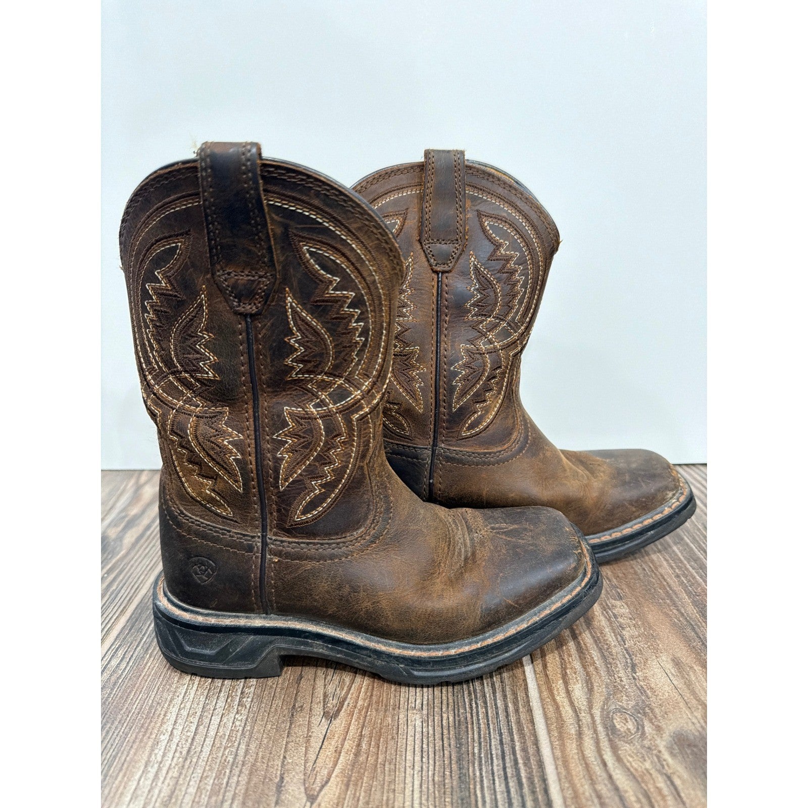 Ariat Western Boots Boys 11 Brown Leather 10042412 Cowboy GUC*Flaws0